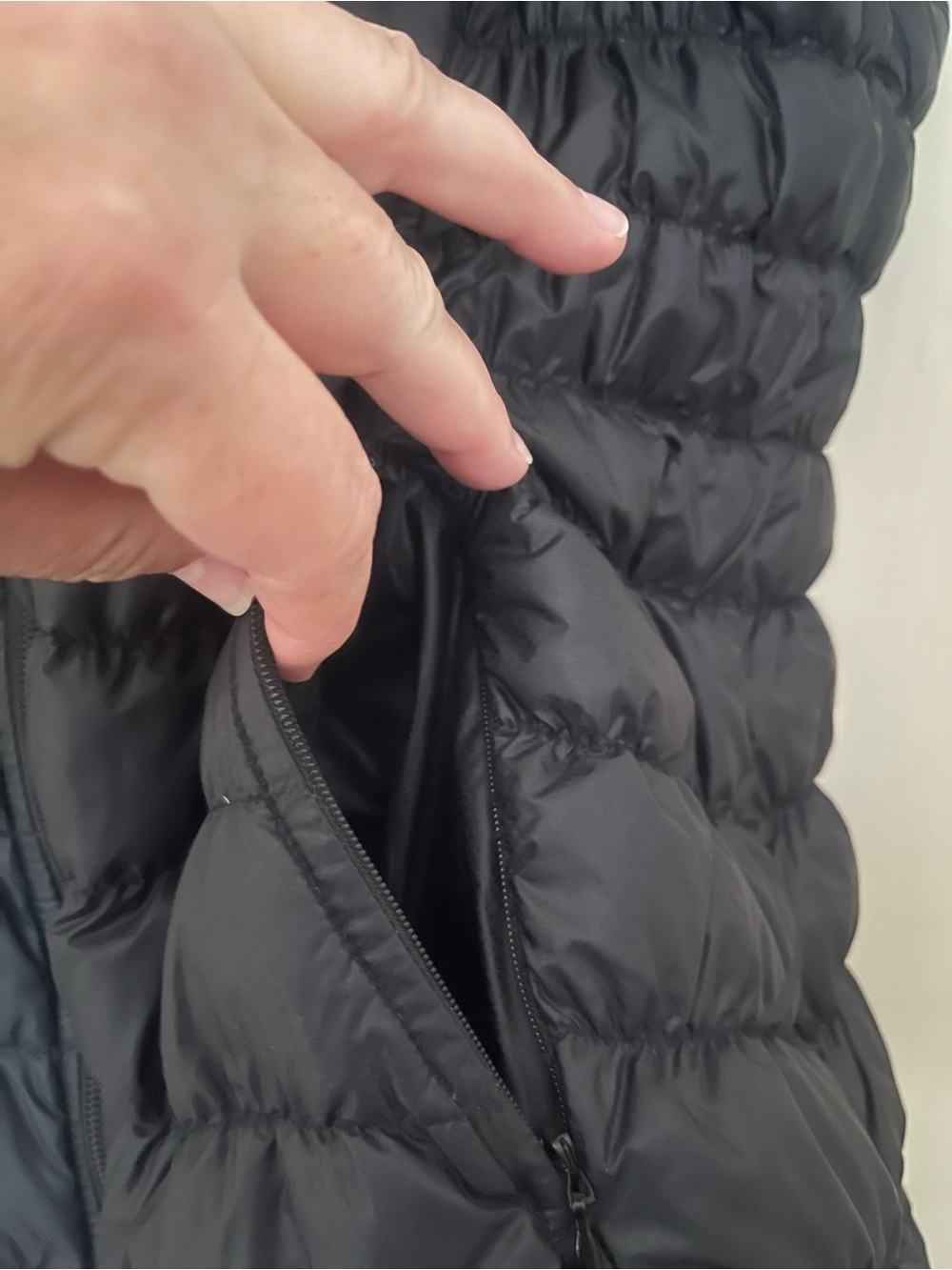 Athleta Black Quilted Puffer Vest with High Collar - Picture 3 of 5